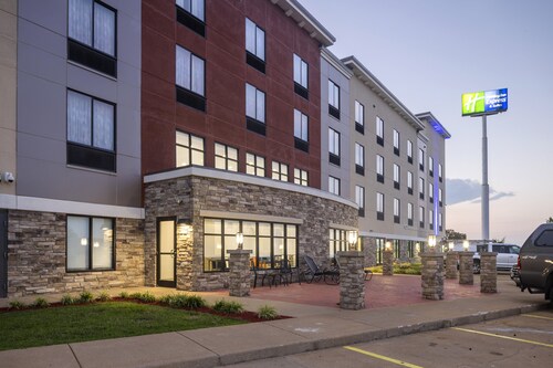 Holiday Inn Express Hotel & Suites FESTUS - SOUTH ST. LOUIS, an IHG Hotel