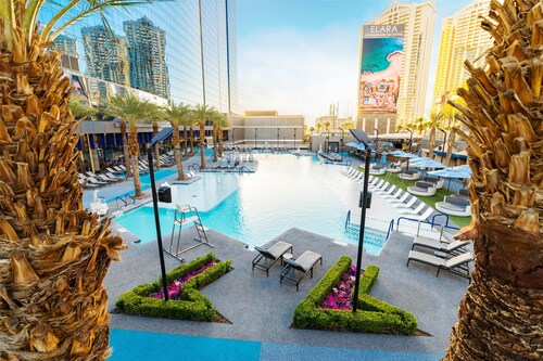 Hilton Grand Vacations Club Elara Center Strip Las Vegas
