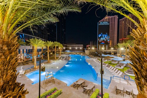 Hilton Grand Vacations Club Elara Center Strip Las Vegas