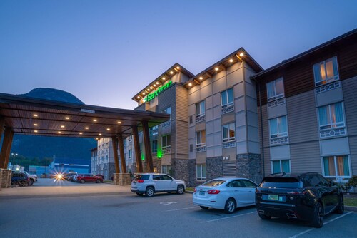 Sandman Hotel & Suites Squamish