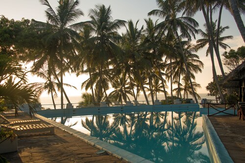 Baobab Sea Lodge