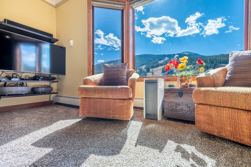 Amazing Views, free wifi, free parking. Telemark Lodge studio with style