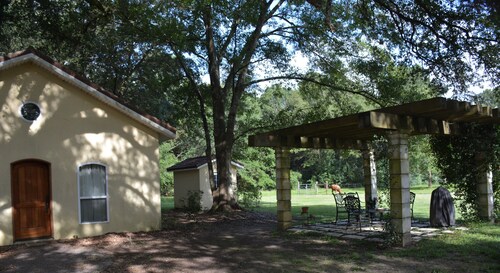 Farm Stay: Come Stay With Us