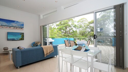 Bombara by Experience Jervis Bay