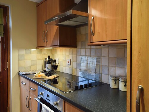 2 bedroom accommodation in Muckhart, near Gleneagles