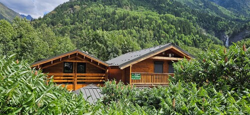 VENOSC VILLAGE Chalet "LE MELGUEIL" 3 * / 10 Pers Gondel 300m Jacuzzi WiFi