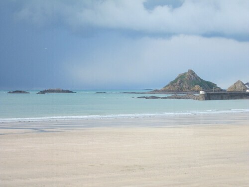 APPARTEMENT RESIDENTIEL FACE A LA MER