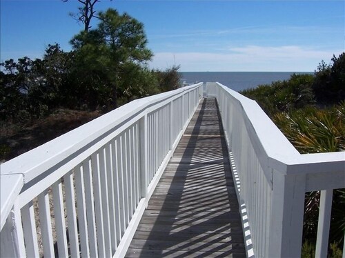 Starlight by the Sea, the porch, the view, straight from your dreams