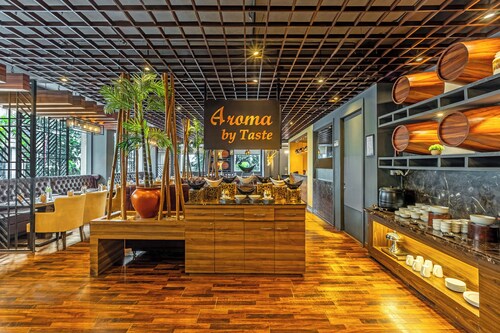 Sterling Palm Bliss - Rishikesh