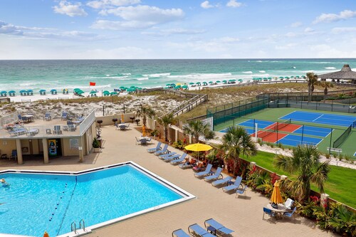 Inlet Reef 310 2 Bedroom Condo by RedAwning