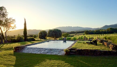 La Micoucoule 18th century sheepfold in absolute calm Private swimming pool