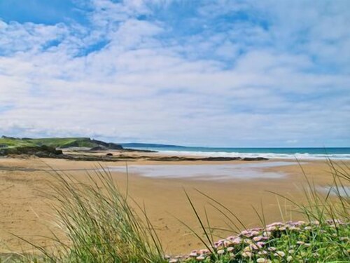 Large Holiday Cottage for families, groups near Bude in Cornwall