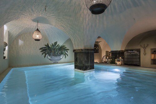 VILLA VALGIANO a Tuscan Country House among the Vineyards - 12 bedrooms and SPA