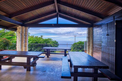 🌴Lovely cooler elevation condo with ocean views. Well equipped.🌴