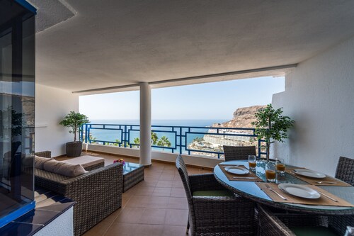 Appartement met terras om te genieten van een prachtig uitzicht.