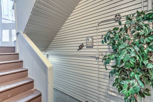 Historic Midtown Getaway | Close to Beale