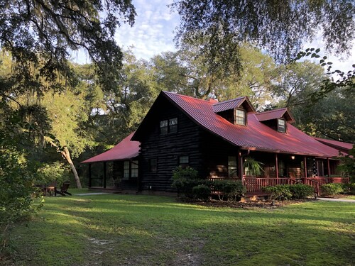 Red Bird Cabin-Peace & Quiet Near the Suwannee River