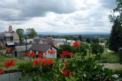 GenieĂen und relaxen mit herrlicher Fernsicht am Schloss Schönberg