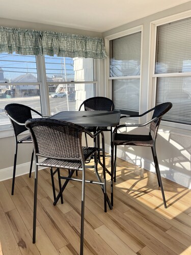 Sea Level Sanctuary's High Tide