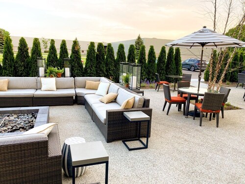 Cambria Hotel Shelby Township - Detroit Utica