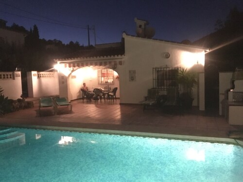 Villa privée avec piscine prÚs du parcours de golf à quelques minutes de la plage