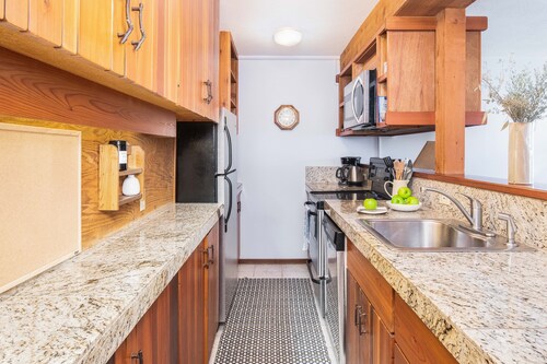 Outpost: Thimbleberry 3212