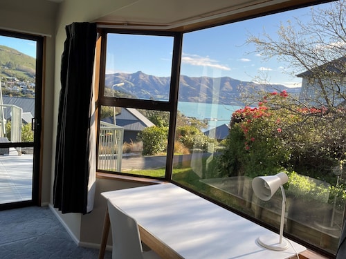 SEACLUSION: Great Water Views, Wonderful for Big Families & Groups