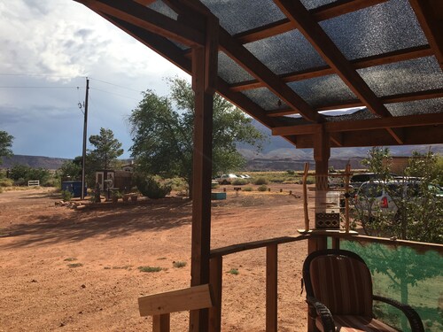 Comfortable Home with Breathtaking Views of the Vermilion Cliffs Wilderness