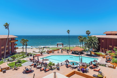Puerto Nuevo Baja Hotel & Villas
