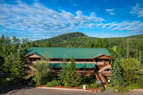 Eagle Ridge Resort at Lutsen Mountains