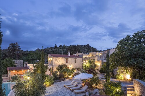Kapsaliana Village Hotel