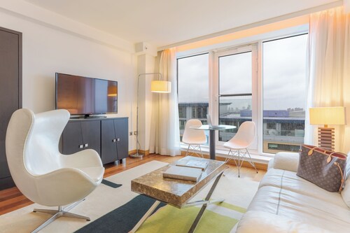 Pestana Chelsea Bridge Hotel & SPA
