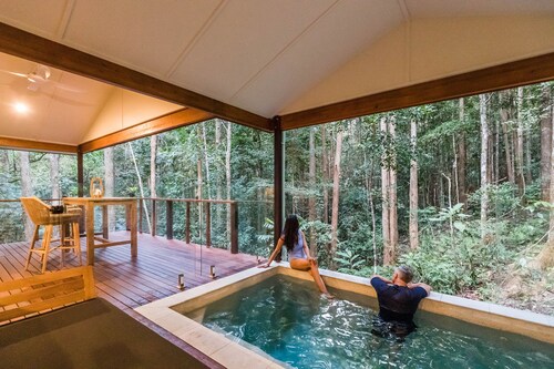 Narrows Escape Rainforest Retreat