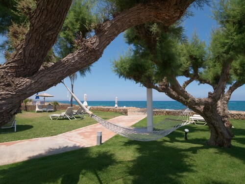 Pyrgos Beach Hotel Apartments