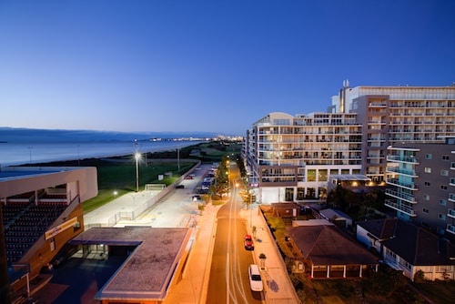 Sage Hotel Wollongong