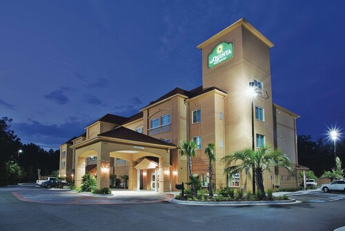 La Quinta Inn & Suites by Wyndham Hinesville - Fort Stewart