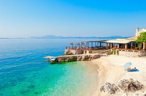 Nissaki Suite Thalassa for four people