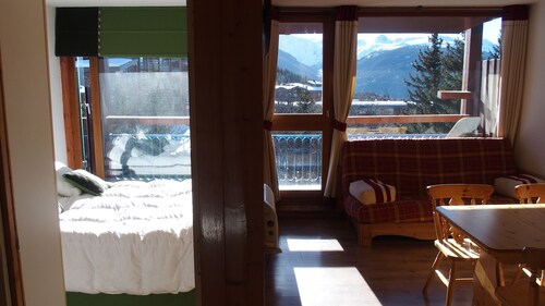 2 piĂšces, 6 pers, Nova 1, Arcs 1800, plein sud, parking, Wi-Fi,
