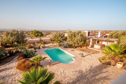 Superb Villa with Pool, 15 min from Essaouira