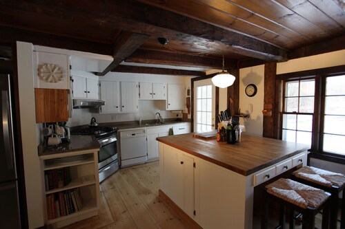 Vermont Farmhouse in the Heart of the Green Mountains