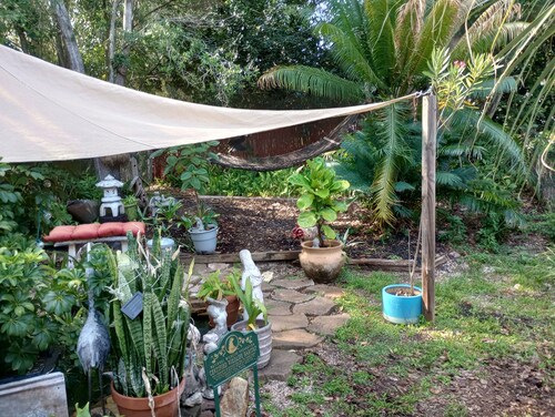 ZEN SPOT SANCTUARY<br>HEATED SALT POOL! PRIVATE! <br> SCREENED PATIO<br>KOI POND