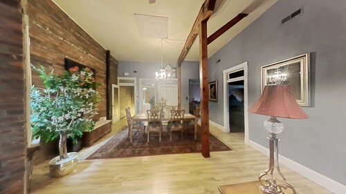 Amazing space on third floor