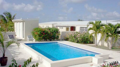 A Spacious, beautiful villa, with a well maintained Private Pool