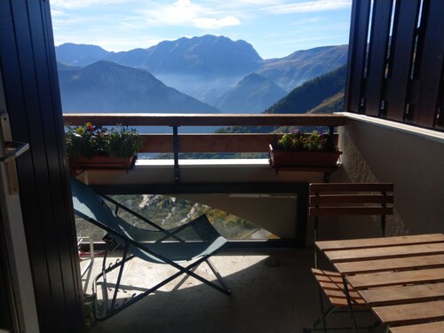 4-room apartment - 6 pers - splendid view-wifi included