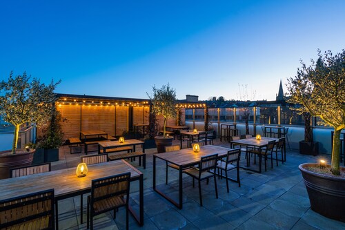 Mercure Newport Hotel