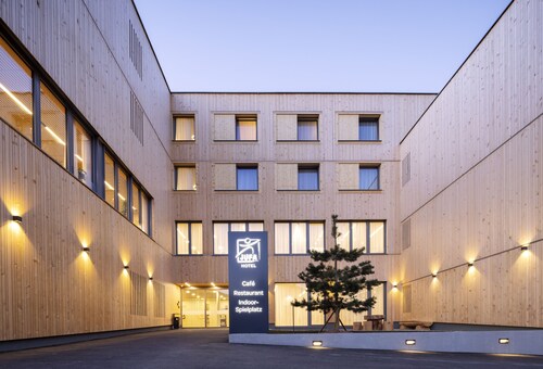 JUFA Hotel Laterns - Klangholzhus