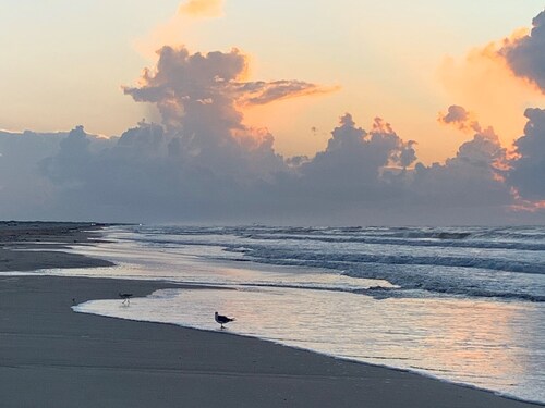 Beach Front Home with Outstanding Views - Just a quick walk to the ocean.