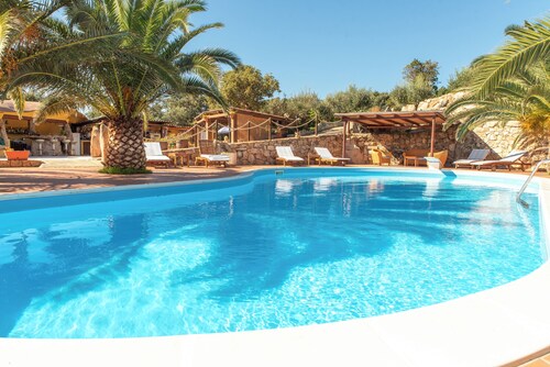 Merveilleux complexe de vacances avec piscine