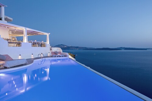 Katikies Santorini - The Leading Hotels Of The World