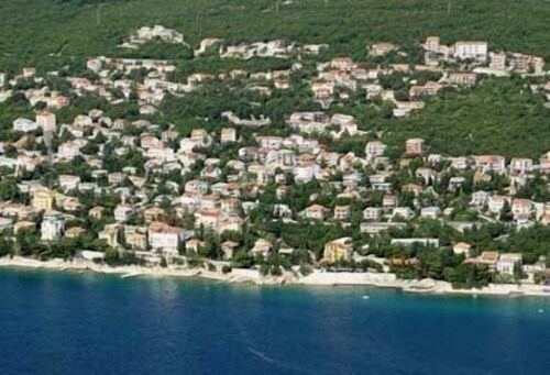 Abalone Hotel
